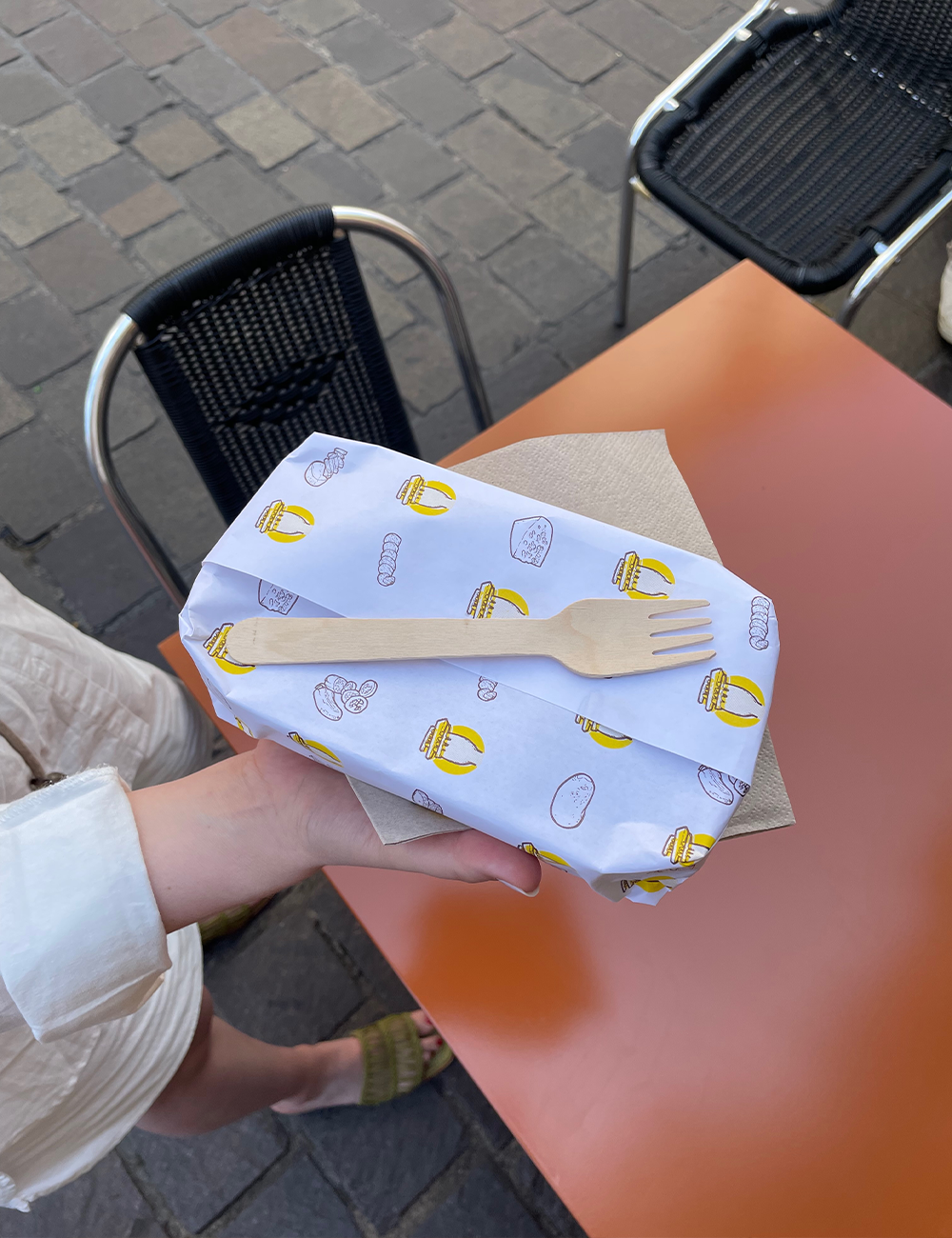 a emporter a propos https://troisfrites.fr/wp-content/uploads/2023/08/a-emporter-a-propos.png